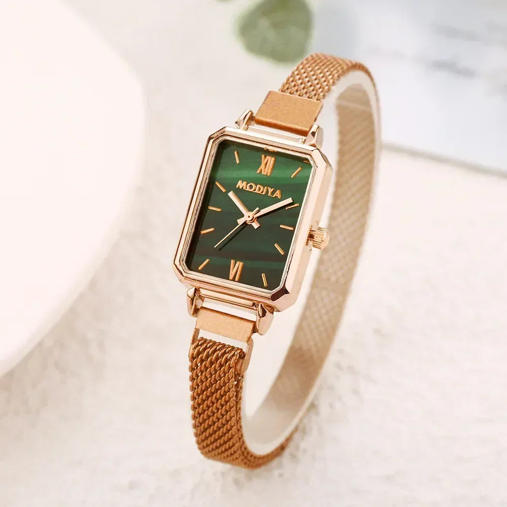 Luxury Mesh Strap Women’s Watch – Green Dial