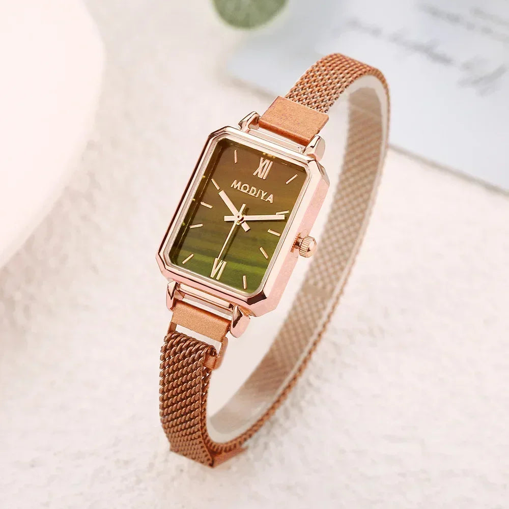 Luxury Mesh Strap Women’s Watch – Green Dial