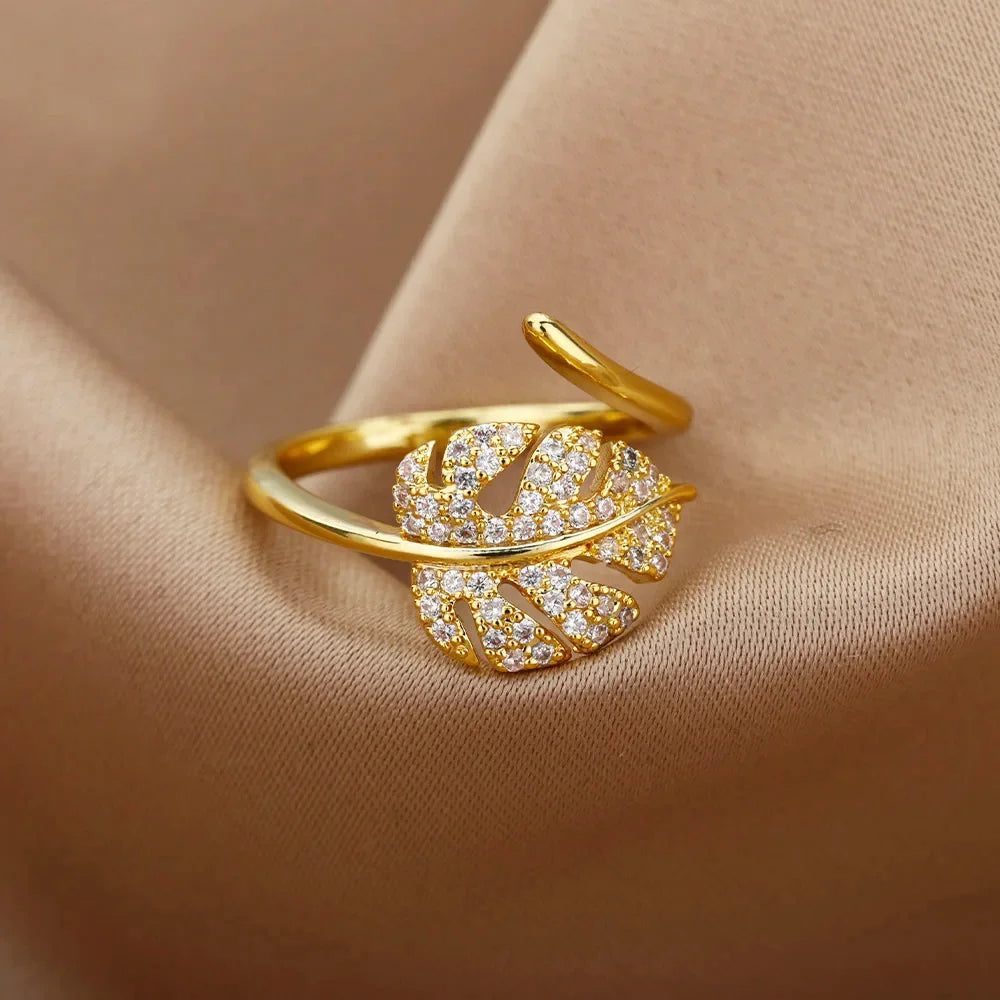 Adjustable Crystal Ring